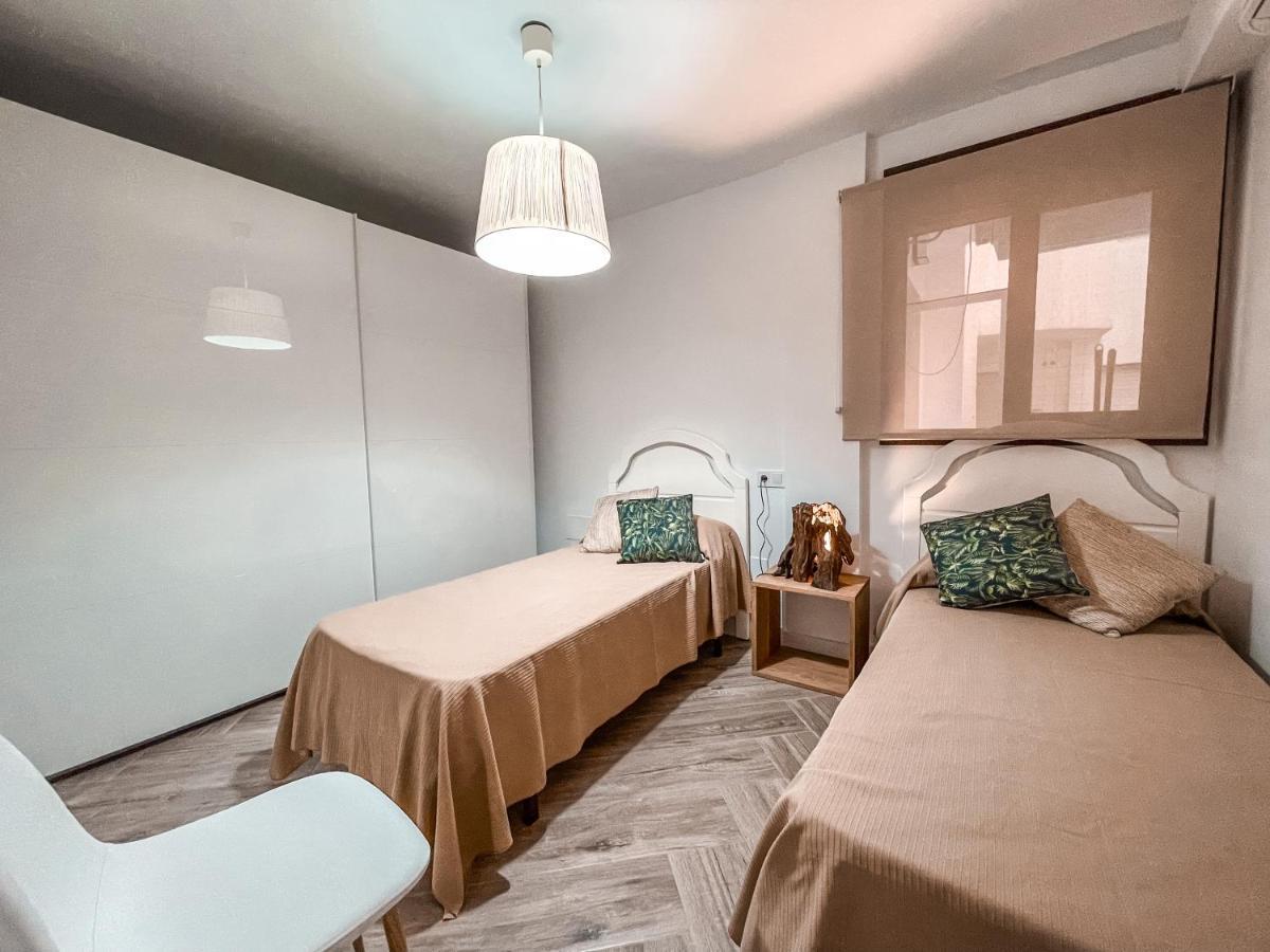 Luxury Family Holiday Homes - Sol Playa Фуэнхирола Экстерьер фото